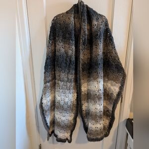 Hand Crochet Shell Stitch Ombre Blanket Shawl